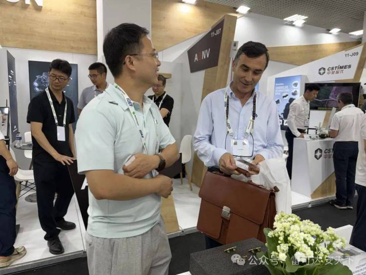 完美收官！雷可达2025年土耳其伊斯坦布尔军警防务展圆满落幕，硬核科技圈粉国际客户