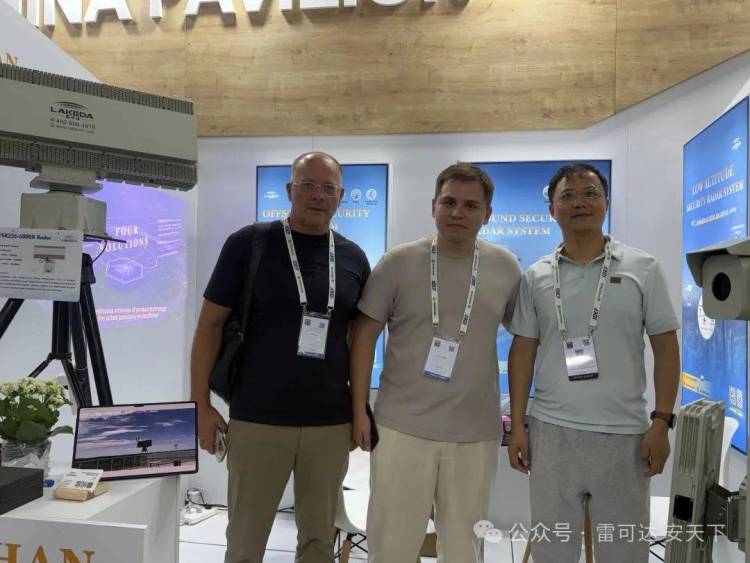 完美收官！雷可达2025年土耳其伊斯坦布尔军警防务展圆满落幕，硬核科技圈粉国际客户