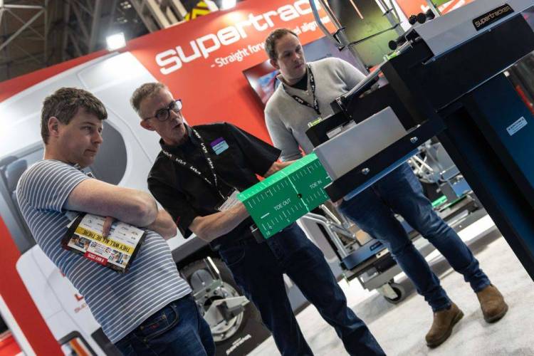 2026年英国伯明翰商用车展：商业价值与行业前景