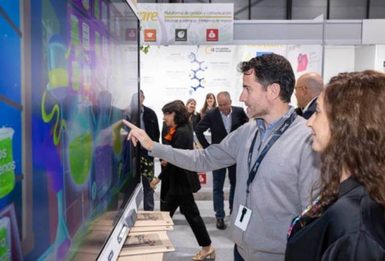 西班牙马德里国际教育技术与创新展览会 SIMO 2025：第十一届前景光明