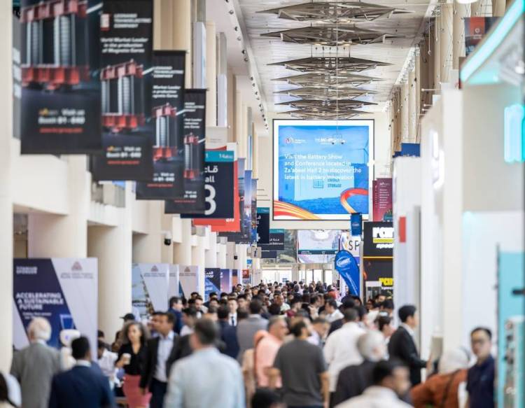 2025年阿拉伯联合酋长国迪拜国际太阳能展览会：成功落幕，展示地区向清洁能源未来发展的势头