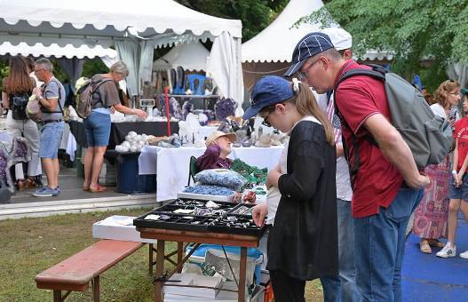 欧洲最大矿物宝石展：圣玛丽-欧米讷采矿展提升销售