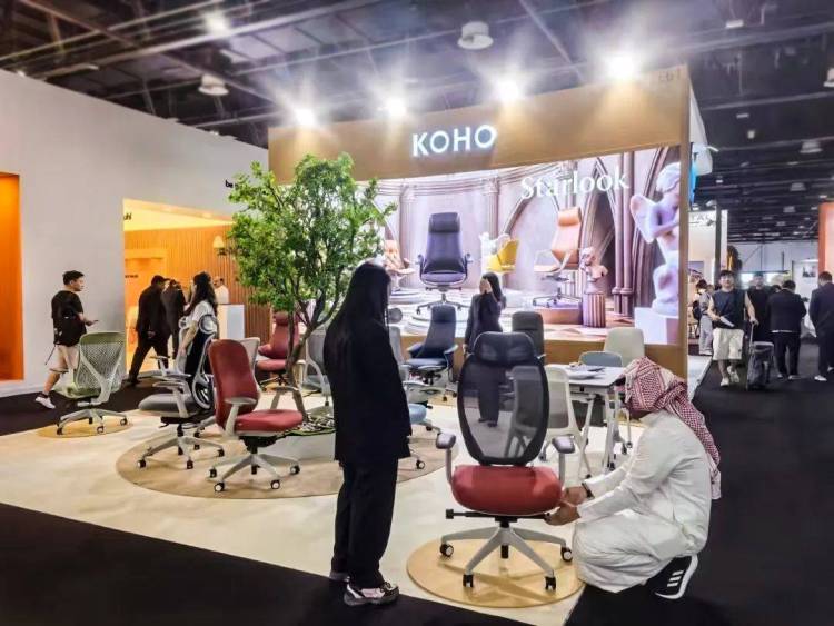 Sitstar | 亮相2025年INDEX迪拜展：以匠心之作，开启舒适办公新体验