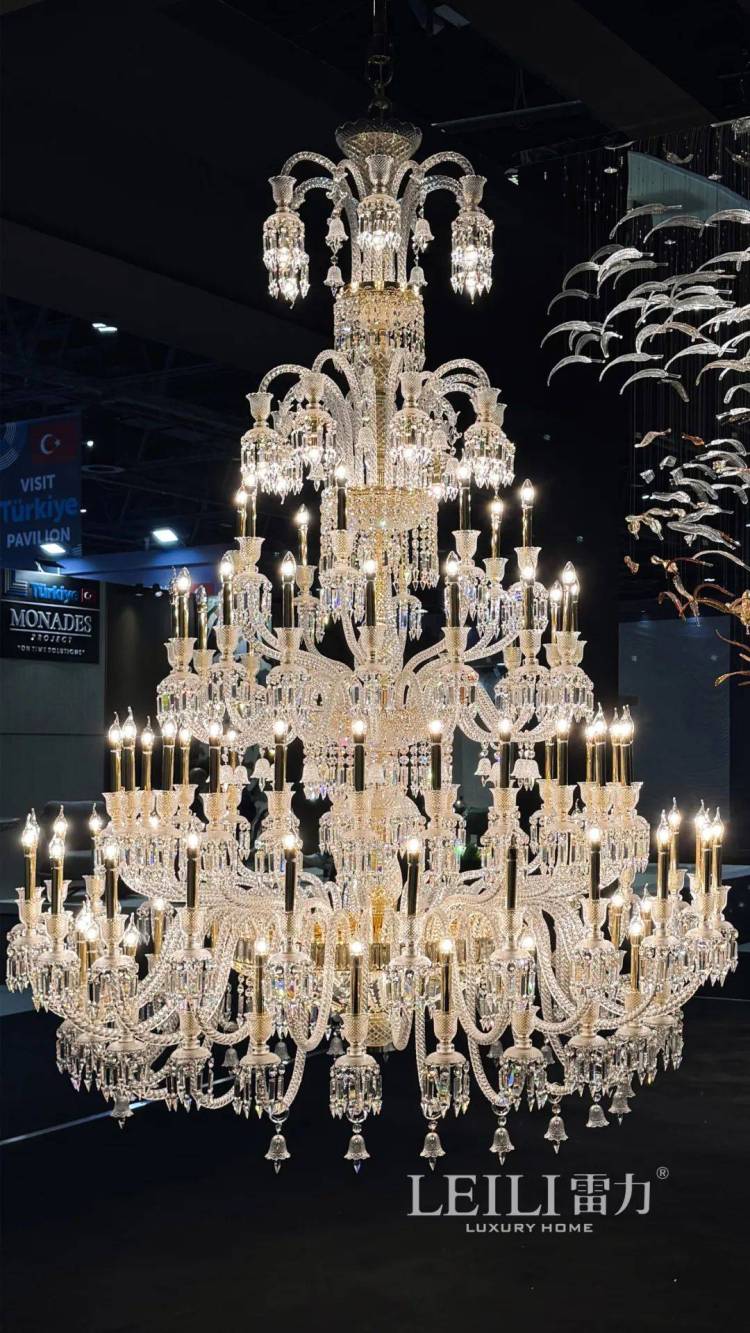 雷力灯饰 × INDEX DUBAI 2025迪拜家具展｜璀璨落幕，精彩继续