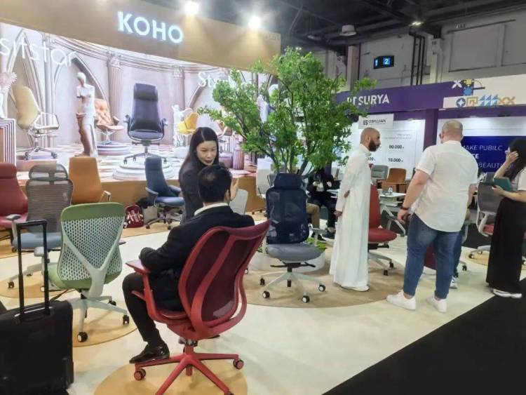 Sitstar | 亮相2025年INDEX迪拜展：以匠心之作，开启舒适办公新体验