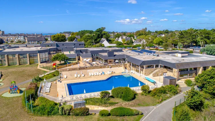 2025年法国阿尔宗国际二手船艇展览会：交通与住宿指南