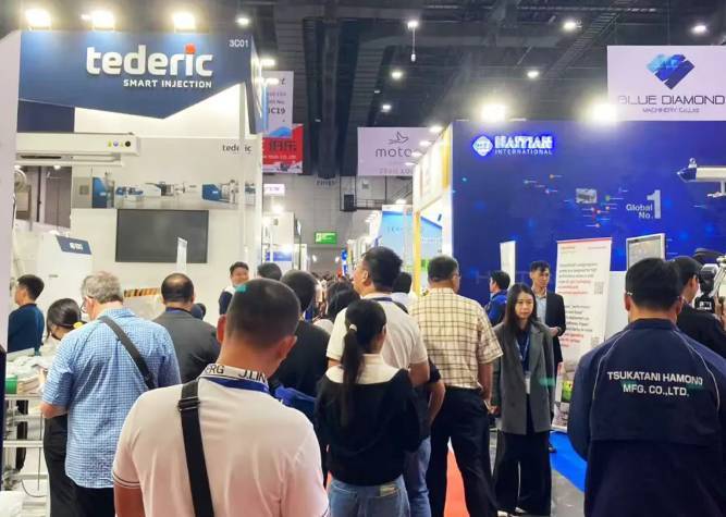 InterPlas Thailand 2025 第二天 | 深度交流，佛山市新涂化工热度不减！