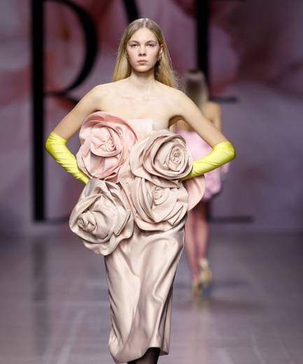 拉脱维亚里加国际时装周展览会Riga Fashion Week 2025隆重举办，兼容艺术与可持续趋势