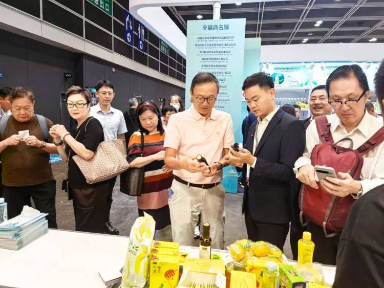 “潼南绿”二进香港丨潼南柠檬参加2025年香港美食博览会 潼越山海拓展国际市场