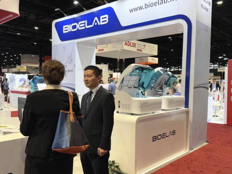 ADLM 2025丨拓圈北美，颐兰贝智慧检验再续新篇！