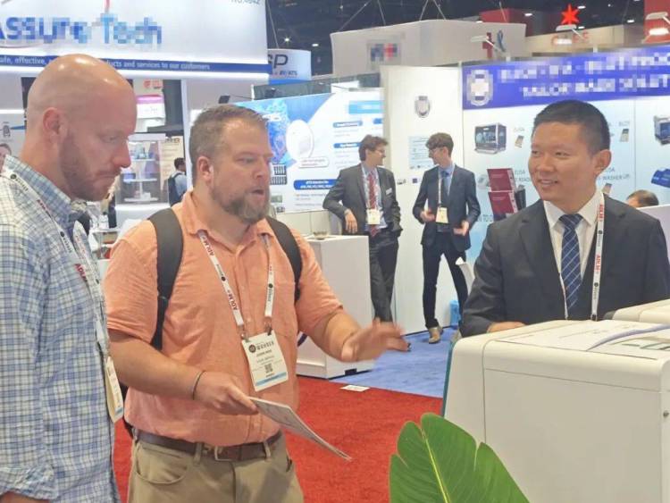 ADLM 2025丨拓圈北美，颐兰贝智慧检验再续新篇！