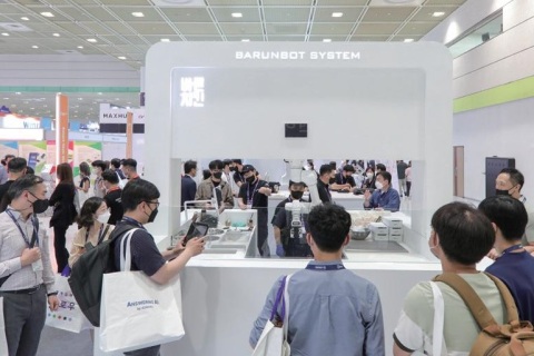 韩国智能机器人展览会展会现场图片