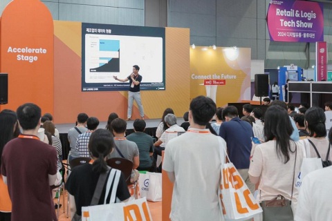 韩国智能机器人展览会展会现场图片