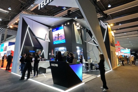 卡塔尔世界移动通信大会展会现场图片