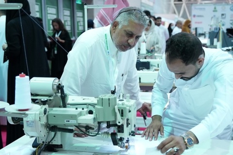 沙特国际时尚纺织服装、鞋、箱包展览会展会现场图片