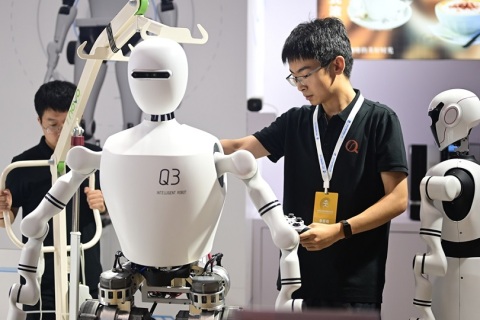 珠海大湾区明日纪元人形机器人产业展览会展会现场图片