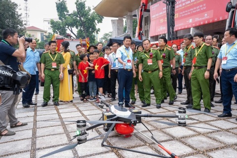 越南智慧城市与建筑展览会展会现场图片