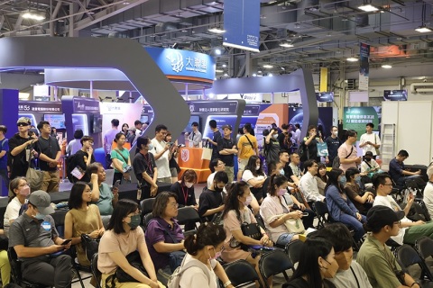 台湾AI人工智能展览会展会现场图片