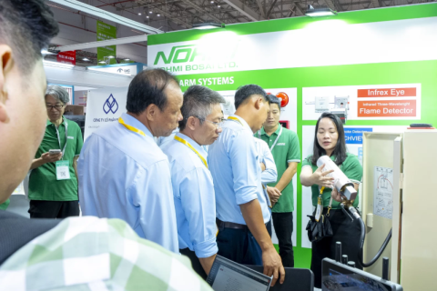 越南智慧城市与建筑展览会展会现场图片