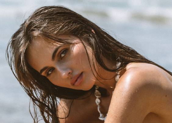 美国加利福尼亚国际服装表演展览会：泳装与运动服饰商业盛宴