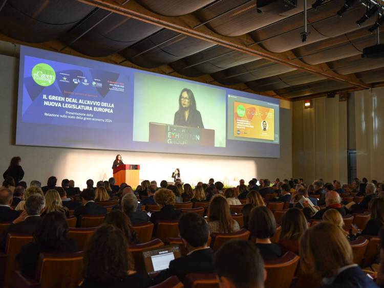 2025年里米尼国际环保技术展览会中的“绿色经济大会”聚焦可持续发展