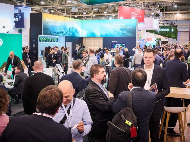 德国埃森国际能源及自然资源展览会 E-world 2025开幕参展商创纪录