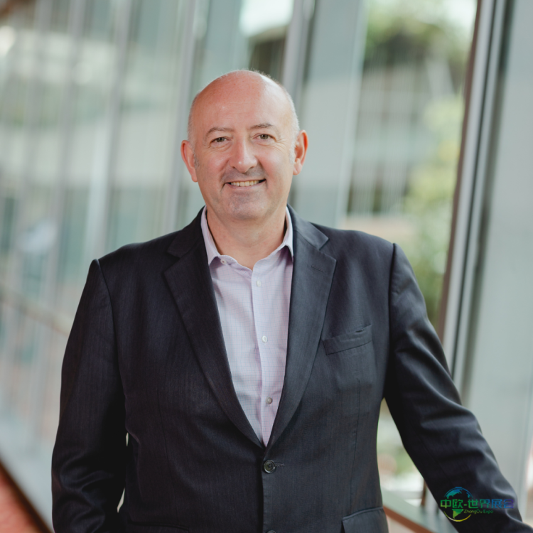 约翰·伯克获任2025年AIPC董事会成员，提升马来西亚在商务活动领域的全球地位