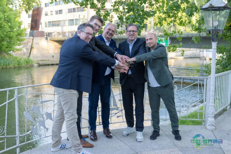 新数字攻势助力中小企业赢取未来