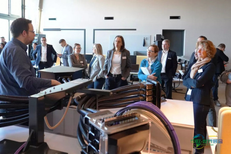 洞察最新产品的宝贵视角