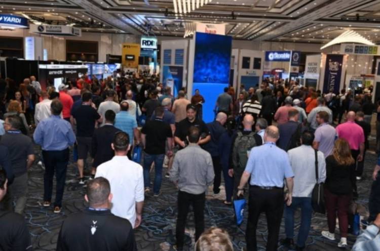 2025年ISS世界博览会上的慈善活动——拉斯维加斯自助仓储展