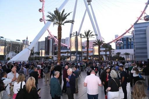 2025年ISS世界博览会上的慈善活动——拉斯维加斯自助仓储展