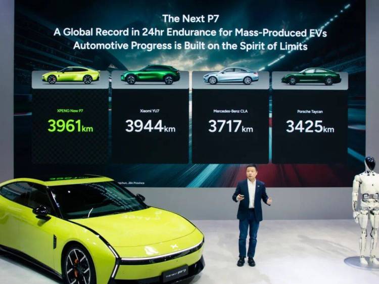小鹏汽车携AI家族登陆慕尼黑车展！全新小鹏 P7 欧洲首秀2025年引爆全场