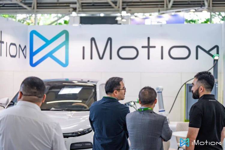 新技术、新产品、新业务，知行科技参展2025年IAA MOBILITY展示“行-泊-充”智能出行未来