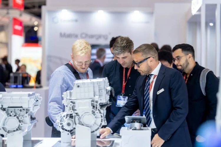 IAA MOBILITY 2025 | 威迈斯VMAX赴约德国慕尼黑，对话全球智慧出行