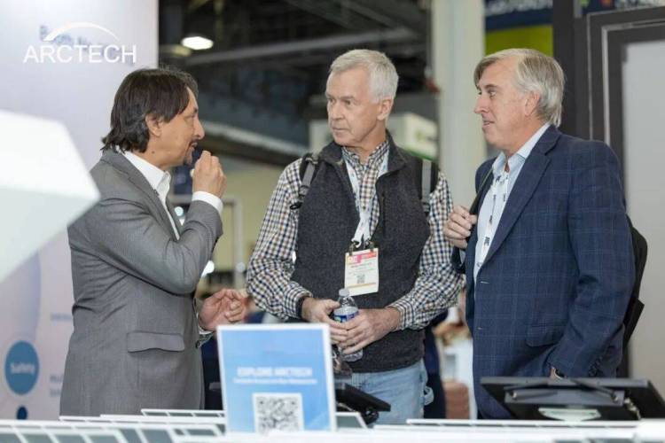 美国RE+2025 | 中信博携跟踪+、绿电+解决方案逐光拉斯维加斯