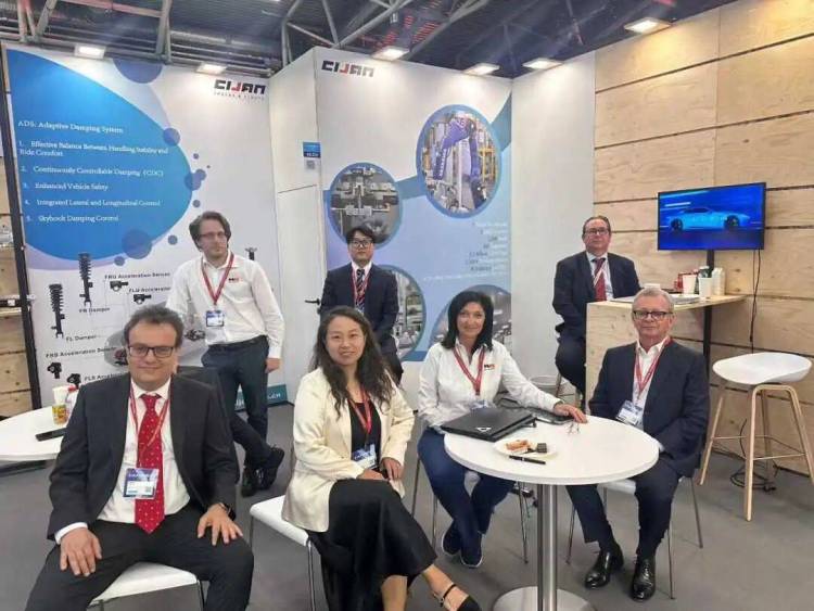 淅减亮相德国 IAA MOBILITY 2025，智能悬架技术引全球客户关注！