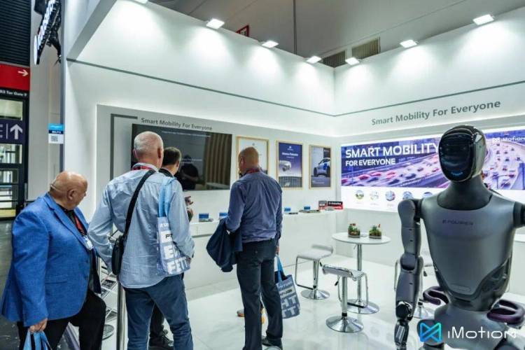 新技术、新产品、新业务，知行科技参展2025年IAA MOBILITY展示“行-泊-充”智能出行未来