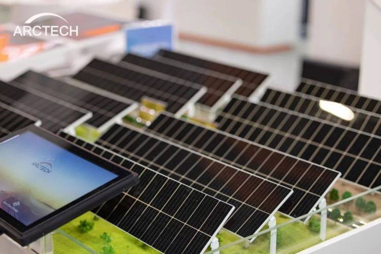 美国RE+2025 | 中信博携跟踪+、绿电+解决方案逐光拉斯维加斯