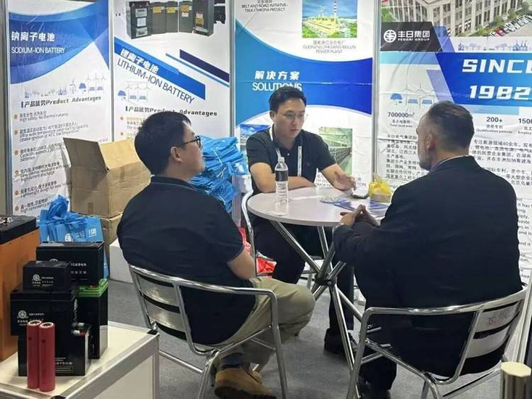 展会动态 | 丰日电气携全新储能解决方案亮相美国RE+2025国际光伏储能展览会