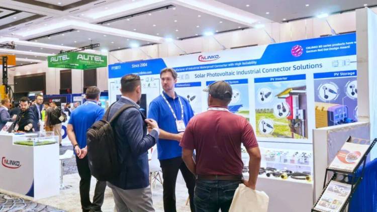 展会首日 | 2025年美国国际太阳能及储能展现场，凌科成打卡热门