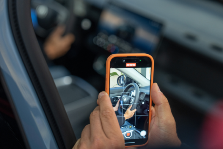 一篇回顾丨零跑在2025年德国慕尼黑车展的5天都发生了什么？