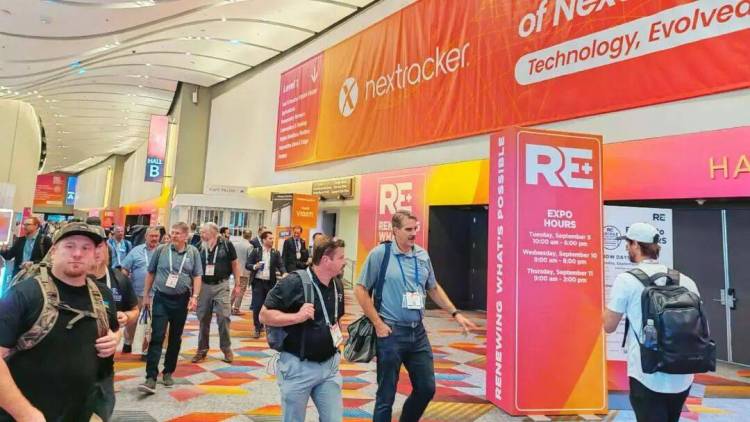 康奋威科技闪耀美国国际太阳能展RE+ 2025，全面展示装备创新实力