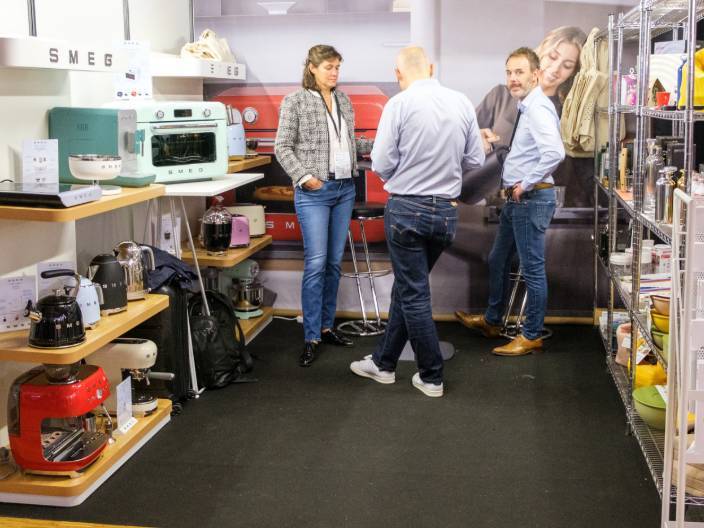 OMYAGUE巴黎展会：连接创新与商务的桥梁