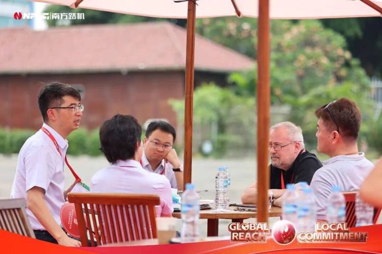 全球触达 本土深耕！南方路机惊艳亮相Mining Indonesia 2025