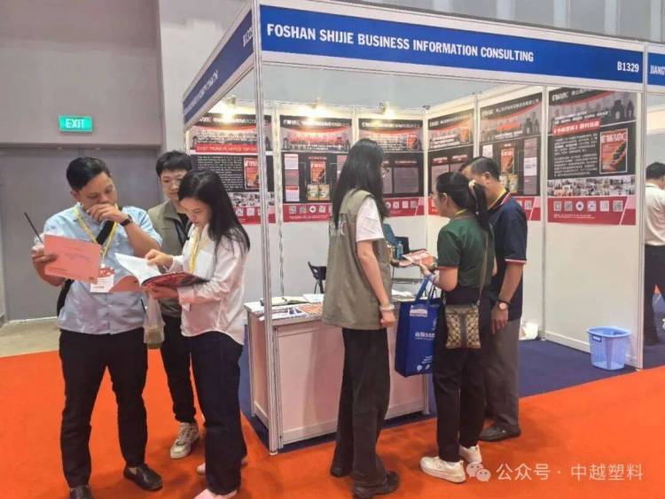 中国塑企挤爆2025越南橡塑展！越南人买东西看品牌，卷价格不管用？千亿市场怎么尝到红利？