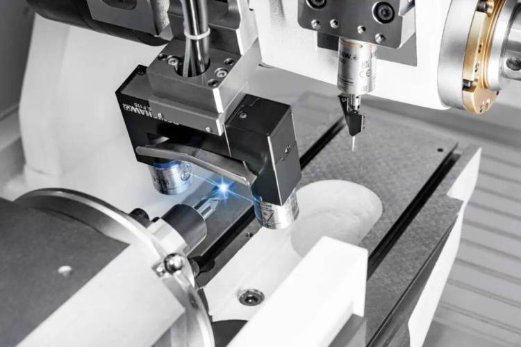 United Grinding 优耐特磨削机械相约2025年汉诺威EMO展，这将是一场“磨”出惊喜的相见