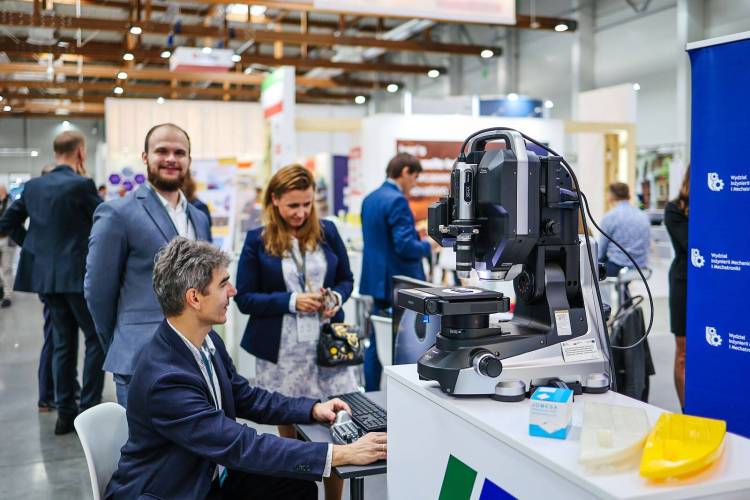 波兰克拉科夫国际复合材料展览会迎来七所大学参展 KOMPOZYT-EXPO® 2024