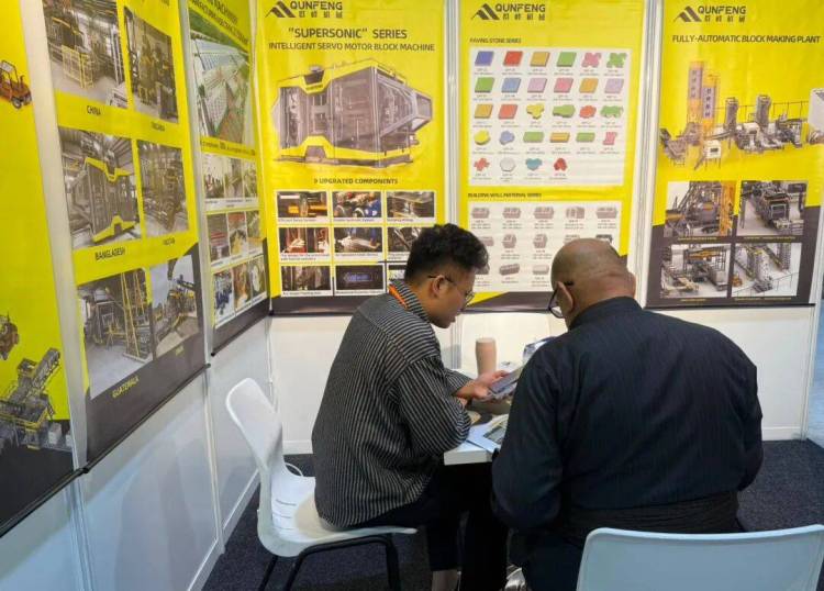 深拓全球市场，2025年群峰智造同时亮相海内外多个国际大展