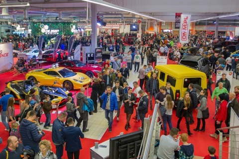 波兰国际汽车展览会展会现场图片