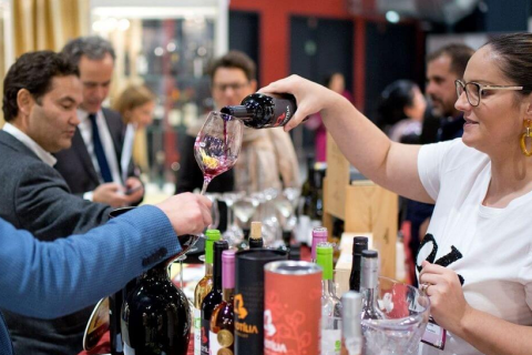 波兰国际葡萄酒展览会展会现场图片